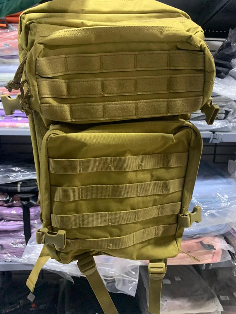 Sac à dos tactique 50L imperméable pour Randonnée , voyage, alpinisme, تنزوت