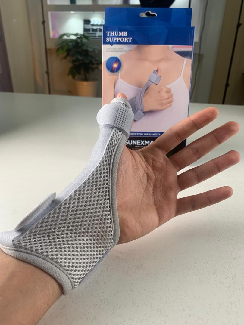Attelle de Protection Réglable et Respirant pour le Pouce – ضمادة إصبع الكبير