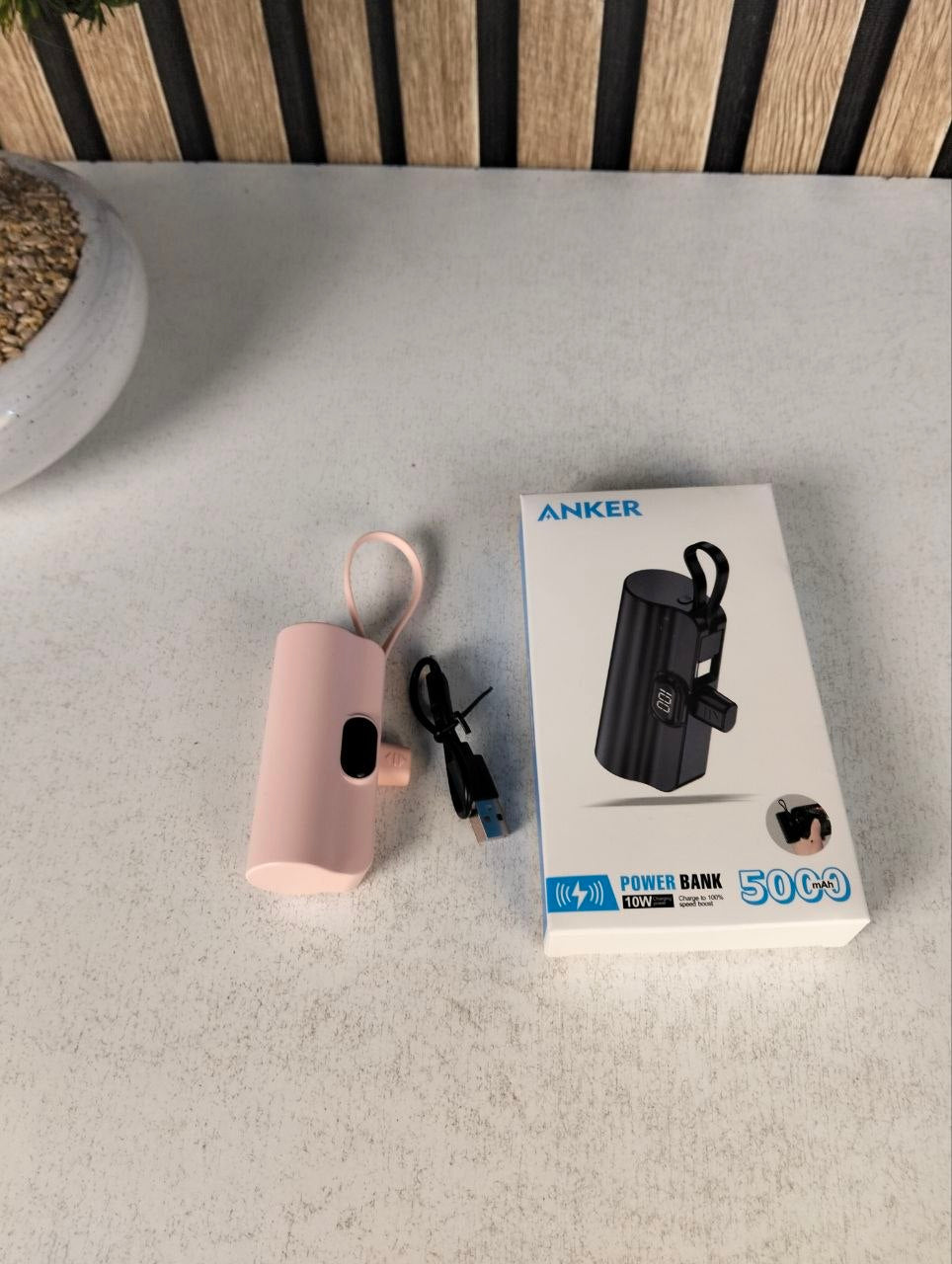 Mini-Power-Bank-Portable-Anker-10W-5000mAh-avec-Connecteur-Direct-باور-بانك-مصغر-ومحمول.png