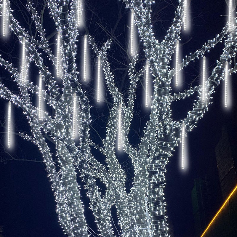 Lumière de Pluie de Météores LED Blanc 8 Pièces pour Extérieur - أضواء شهب متساقطة بيضاء لتزيين الحدائق والواجهات 8 قطع