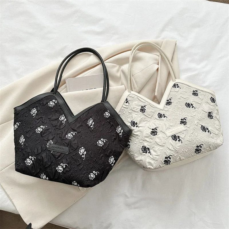 Sac à bandoulière à motif floral avec motif de patch de lettre