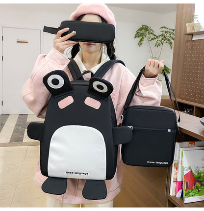 Sac-Dos-Scolaires-Enfant-3-en-1-Motif-Grenouille-Rose-Language-Style-Dos-Kawaii-Noir-SACKDS32N-طقم-حقائب-مدرسية-للأطفال-3-في-1-بتصميم-الضفدع-اللطيف.png