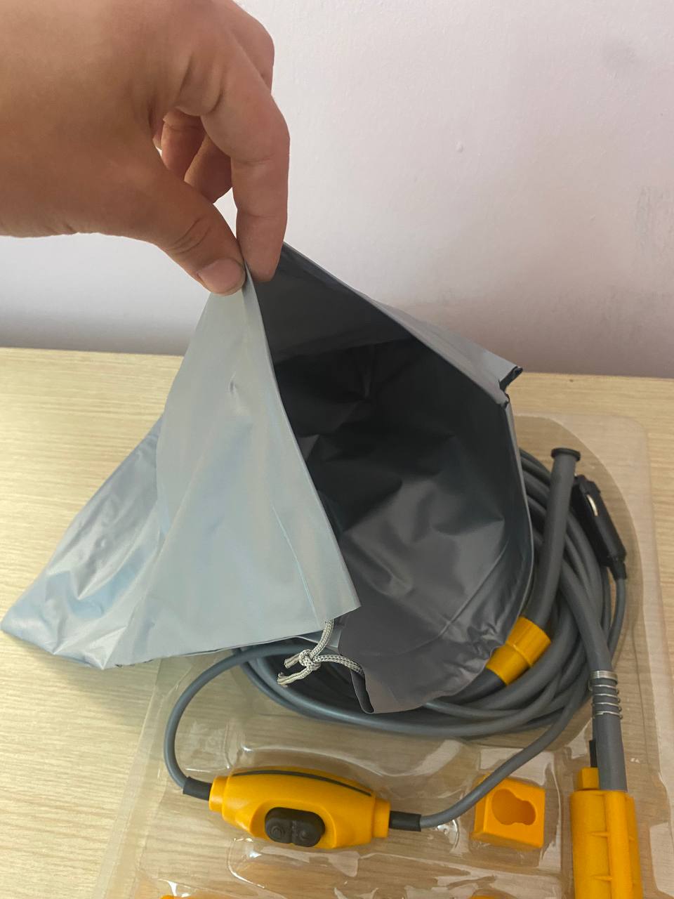 Douche extérieure Portable Camping et Plages DC 12V