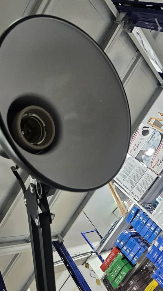 Retro LED Desk Lamp Metal Adjustable E27