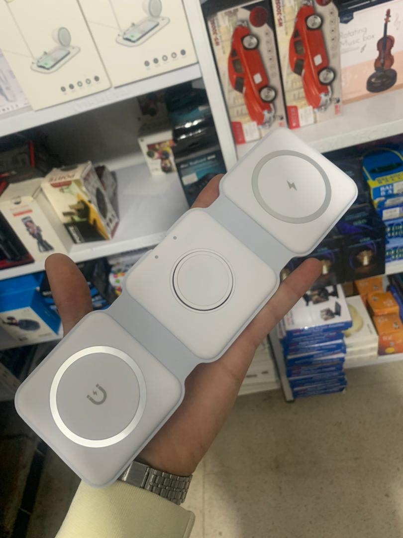 Chargeur magnétique sans Fil 65W 3 en 1 Chargement Rapide