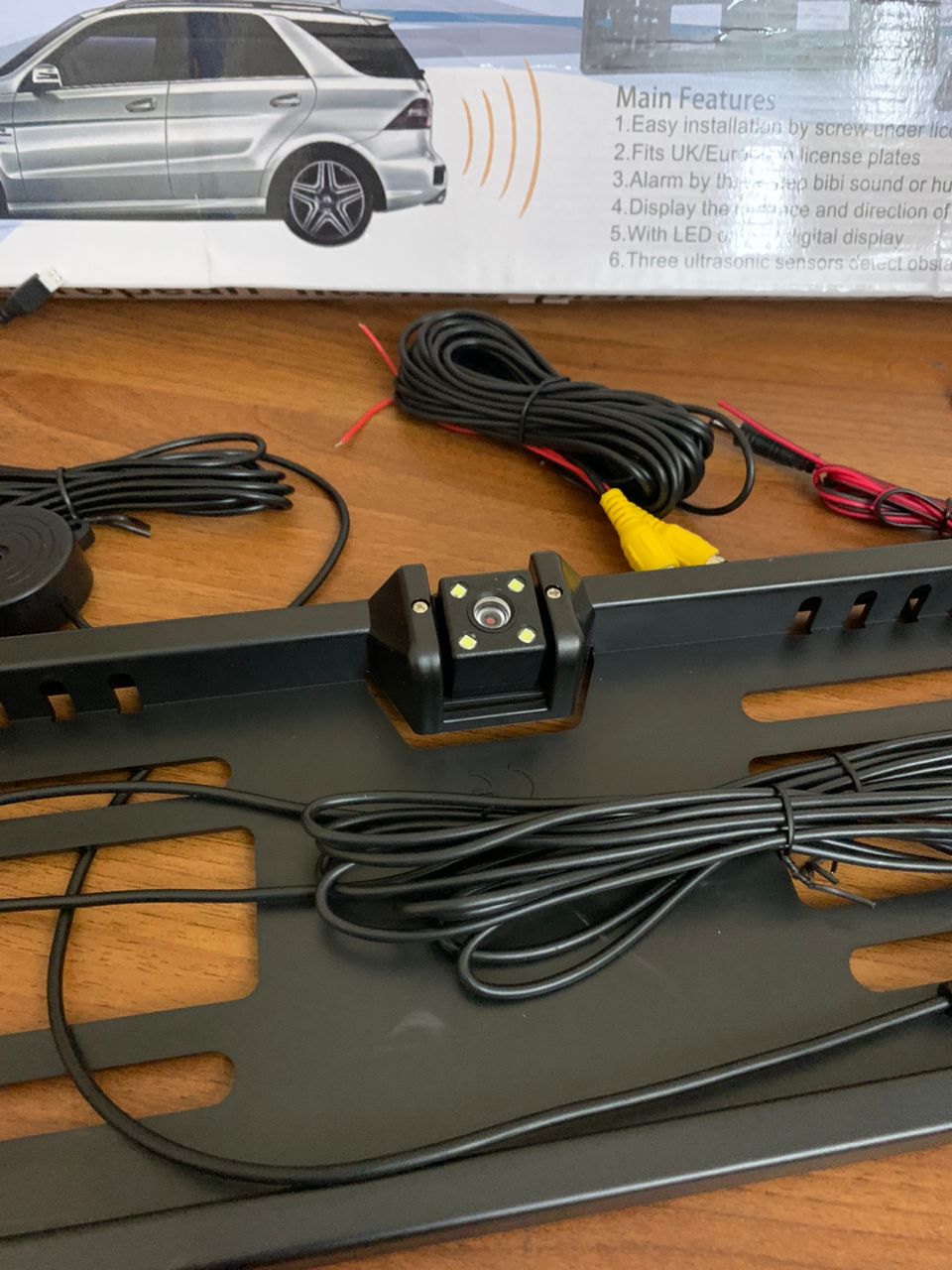 Caméra de recul HD Avec cadre de plaque d’immatriculation Standard et Radar de Recule