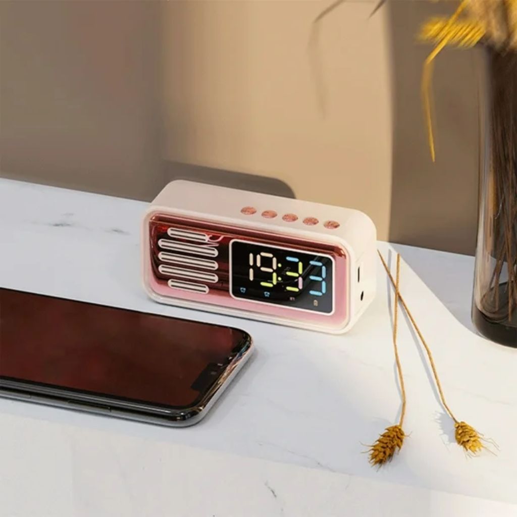 Réveil Bluetooth Rétro avec Haut-Parleur et Fonction IPX5 – ساعة منبه بلوتوث مع مكبر صوت