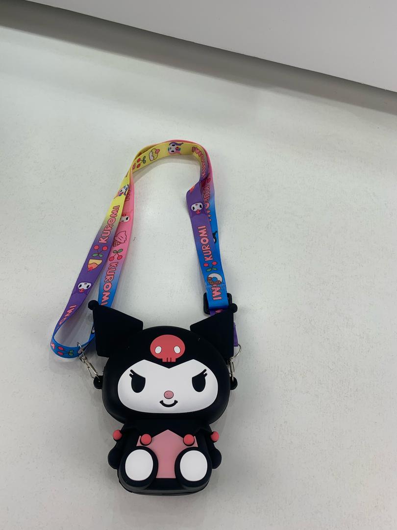 Mini Sac à Bandoulière Kuromi – Accessoire Kawaii pour Enfants et Fans de Manga