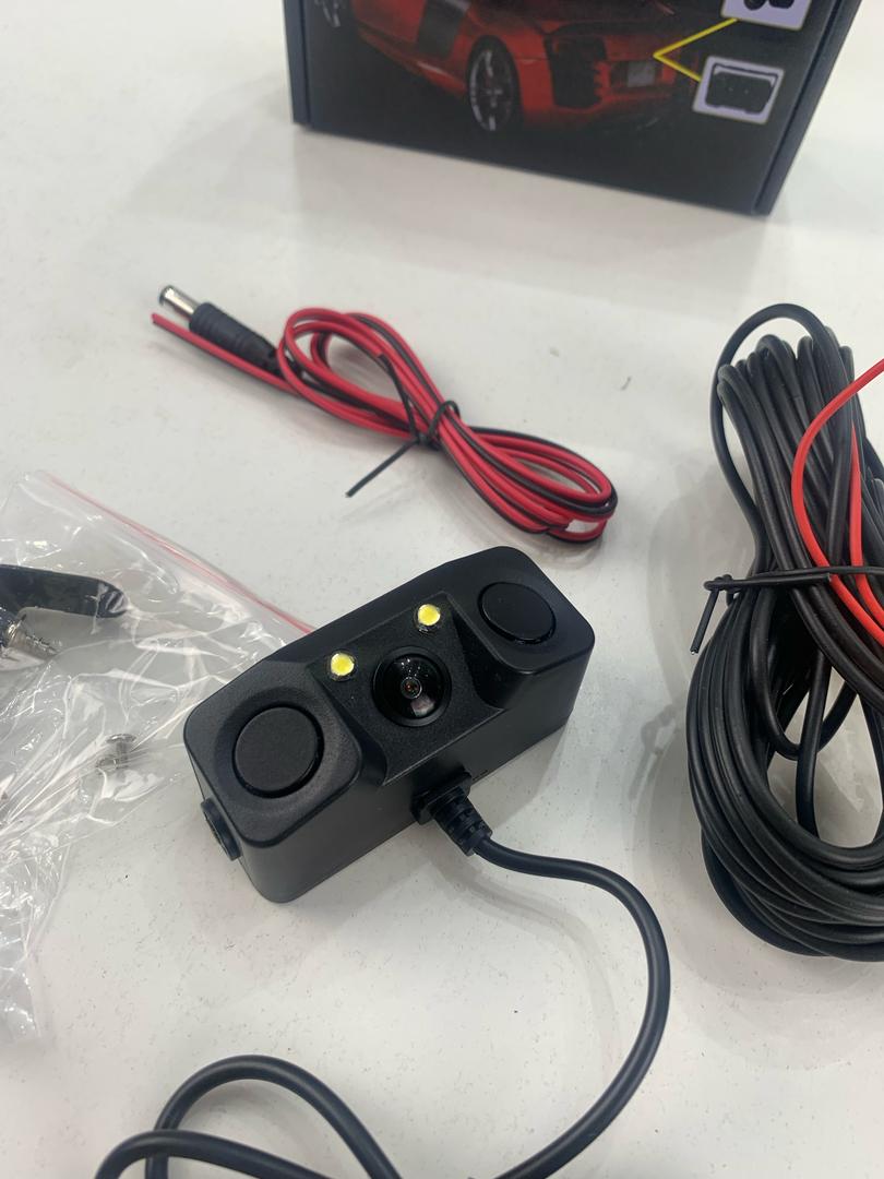 Kit de caméra de recule avec double capteur de de stationnement – كاميرة خلفية مع رادارات خلفية