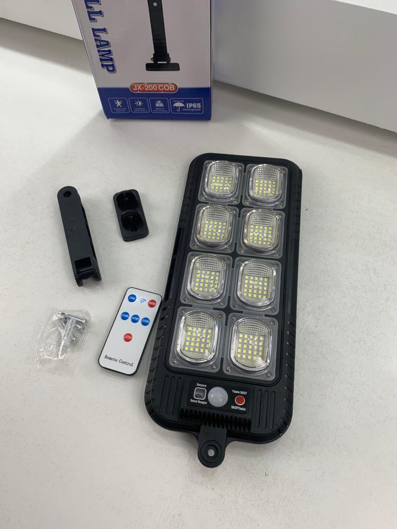 Lampadaires 144LED à énergie solaire étanche IP65 JX200 – مصباح خارجي يعمل بالطاقة الشمسية