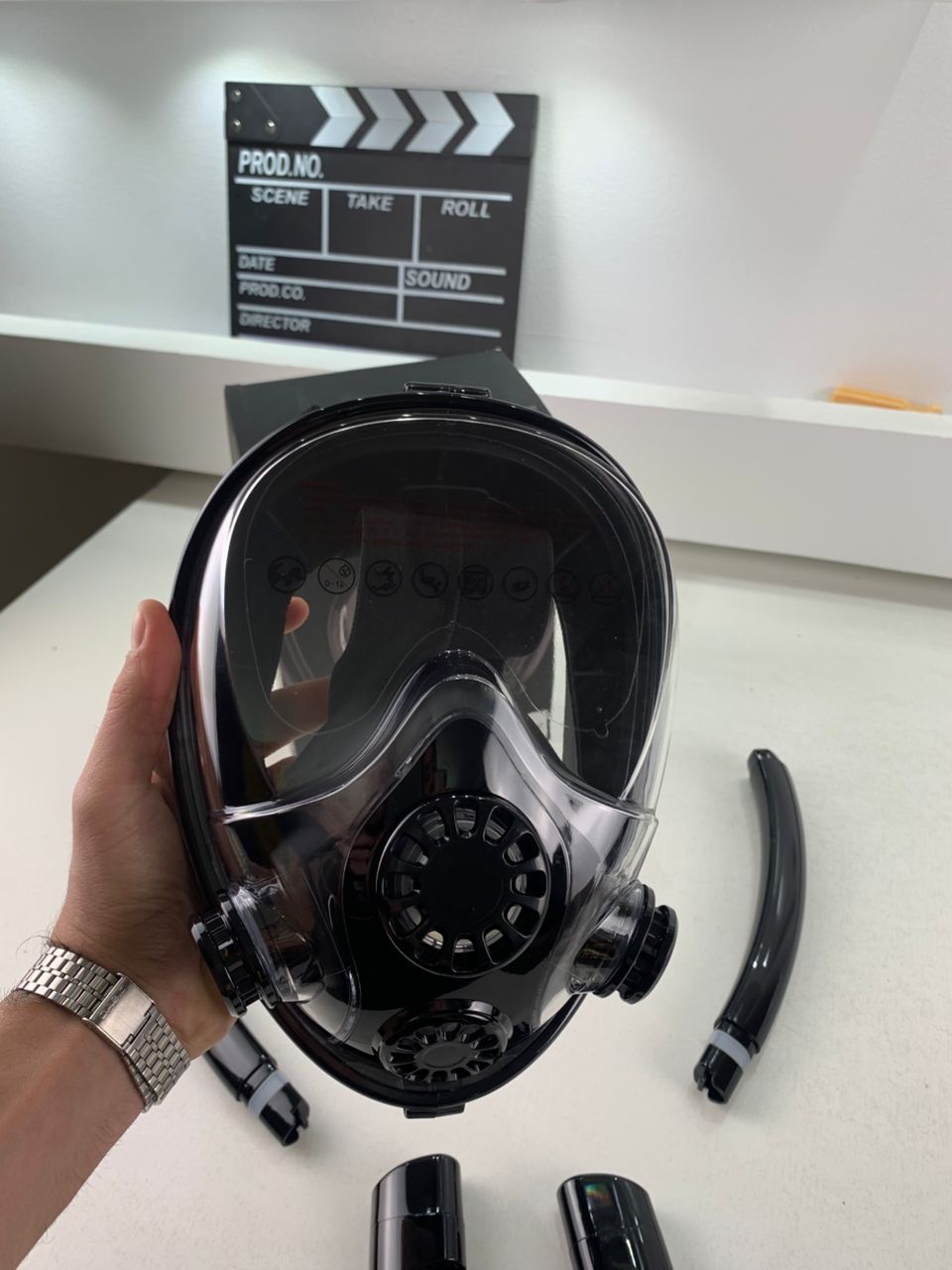 Masque de Plongée Intégral 180 ° Grande vue Anti-buée avec Double Tubes- قناع غوص إحترافي
