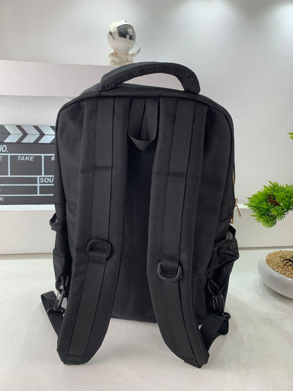 Sac à dos Coiffeur WAHL avec des Support pour Tondeuses et Outils Professionnels – حقيبة اغراض الحلاق