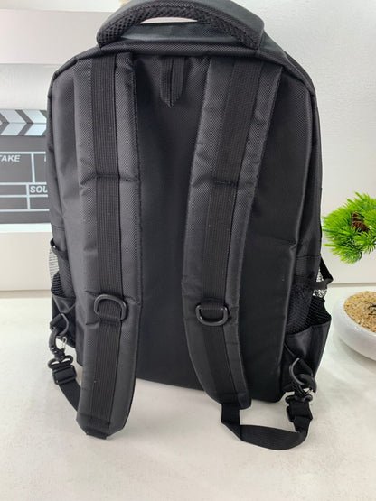 Sac à dos Coiffeur avec des Support pour Tondeuses et Outils Professionnels – حقيبة اغراض الحلاق