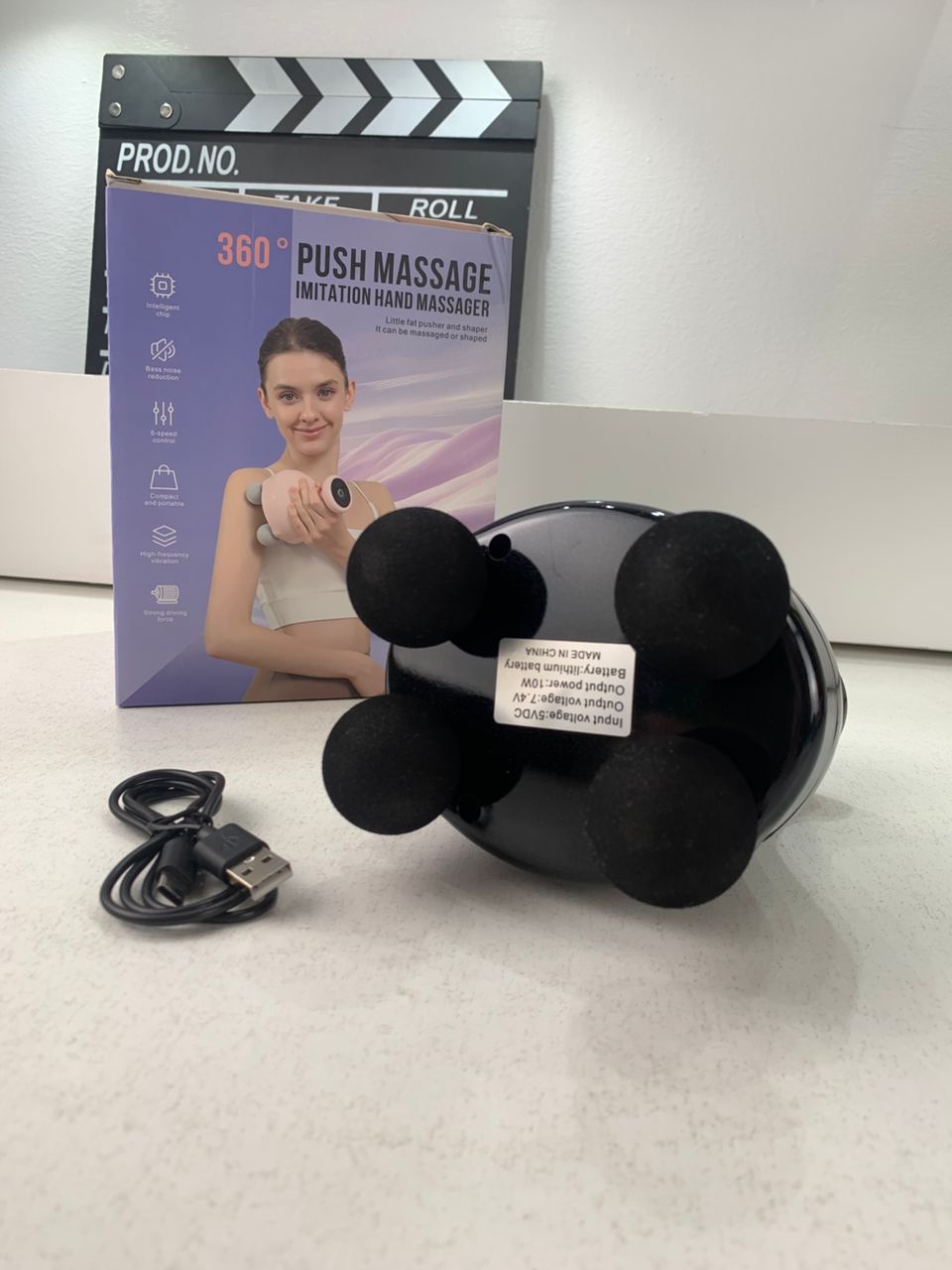 Pistolet de massage portatif à 4 têtes pour tissus profonds – جهاز تدليك الجسم