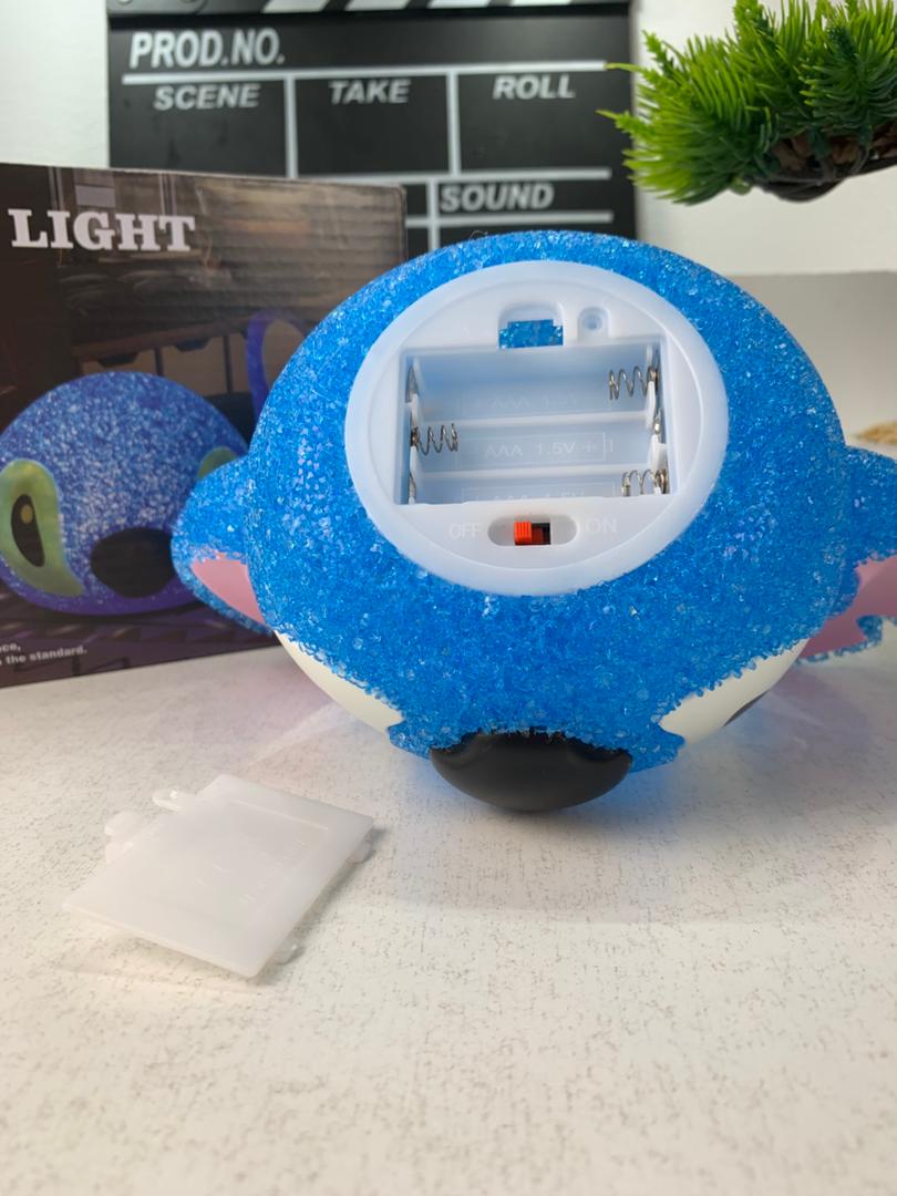 Veilleuse pour Chambre d’Enfants Éclairage Doux et Ambiance Magique – مصباح لغرف الأطفال