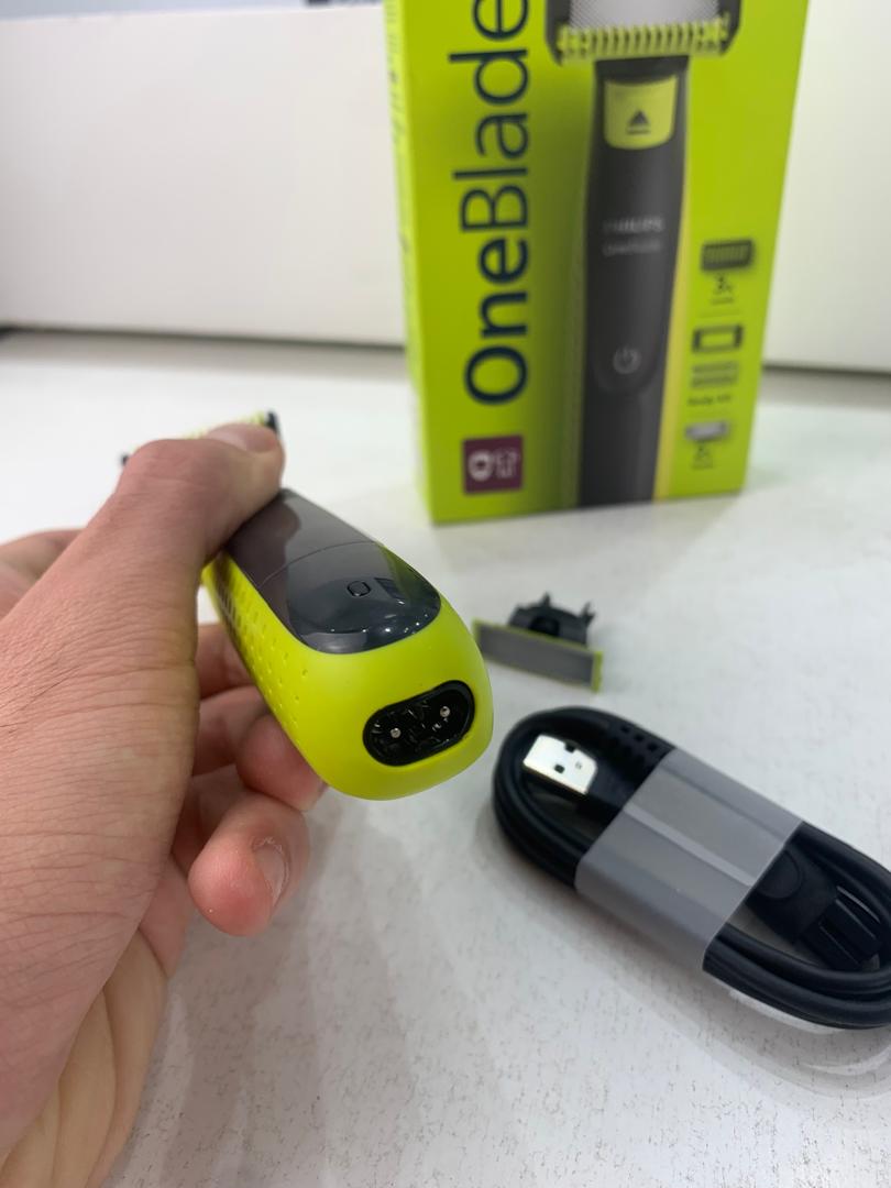 Philips OneBlade QP2824/10 Tondeuse Rechargeable Original – ماكينة حلاقة أصلية للرجال