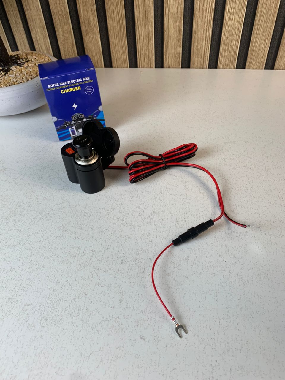 Chargeur USB 12 V pour guidon de moto avec prise allume-cig–are – مقبس طاقة لدرجات النارية