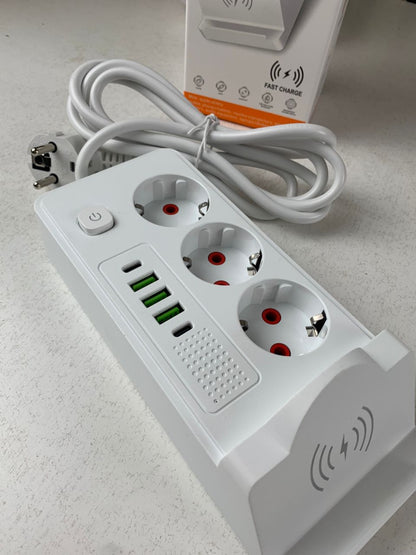 Multiprise 3 SOCKET 2500W avec USB, Type-C et chargement sans fil – مقبس طاقة وشاحن لاسلكي
