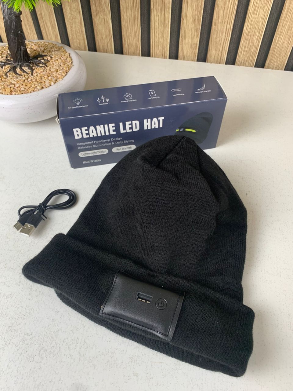 Bonnet d’hiver COB Headlight pour camping et randonnée – قبعة شتوية مزودة بمصباح أمامي