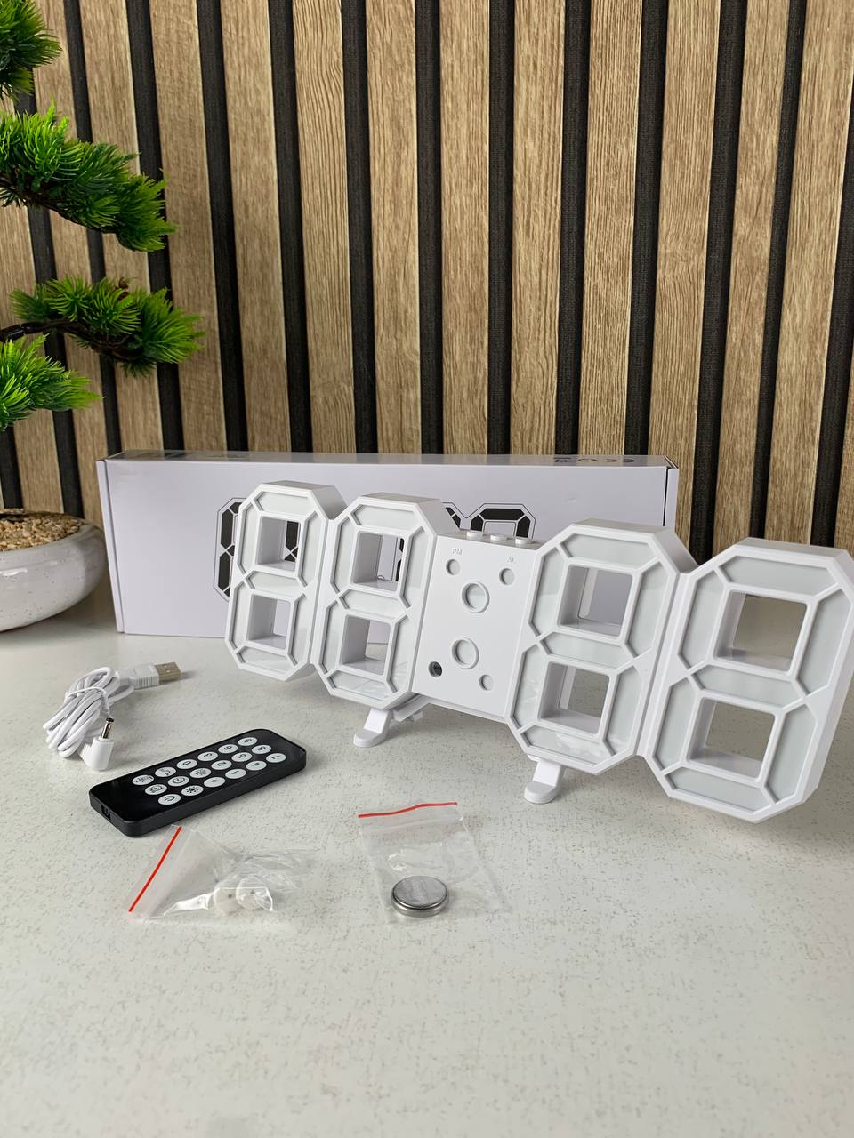 Horloge Murale numérique LED Blanche 3D GH0720L – ساعة رقمية تصميم ثلاثي الأبعاد