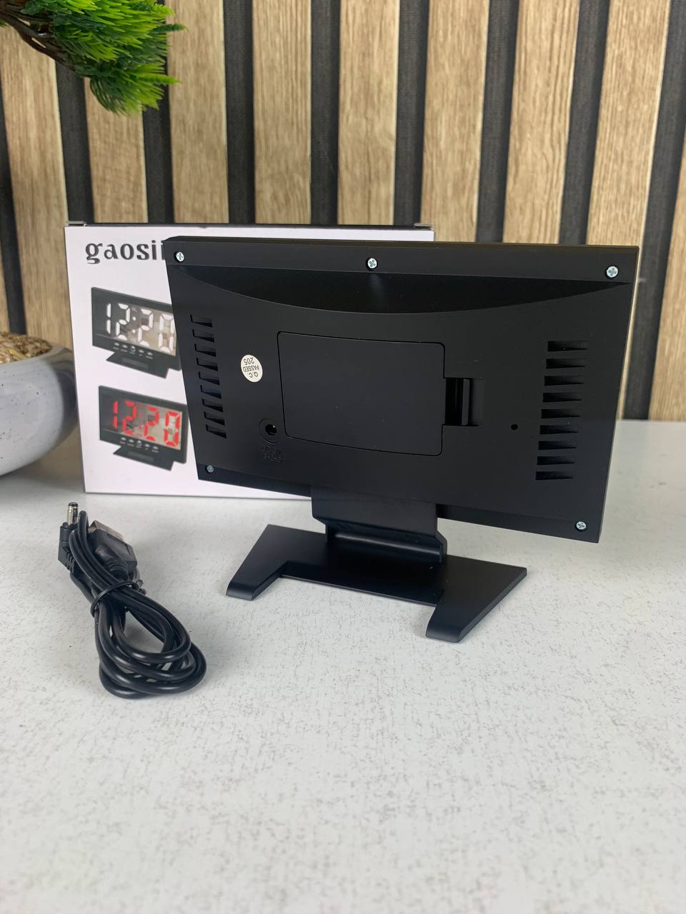 Réveil Numérique Miroir LED Moderne DS-8082L – ساعة منبه رقمي