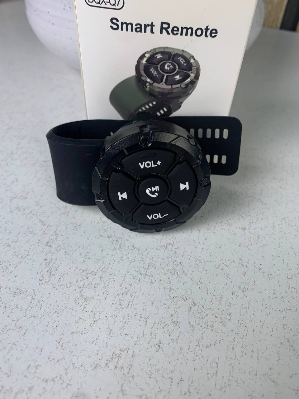 Boutons de commande au volant pour voitures facile à installer - أزرار التحكم بالصوت والمقود