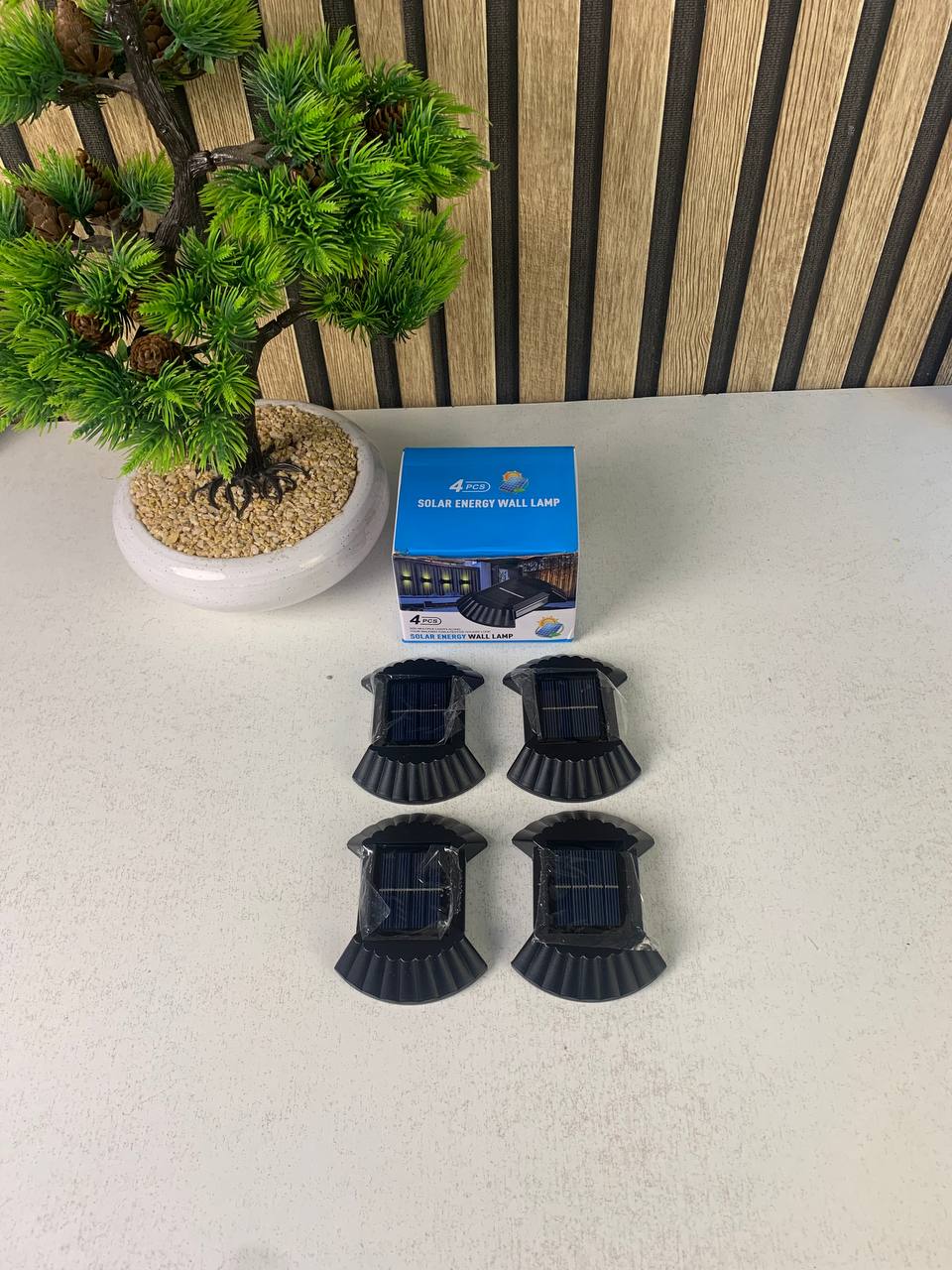 Appliques Murales Solaires Up & Down (Pack de 4Pcs) - طقم مصابيح حائط شمسية ذكية (4 قطع)