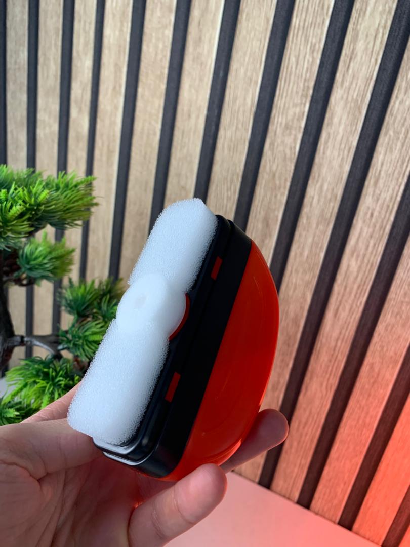 Brosse de nettoyage antibuée pour pare-brise et vitres de voitures – ممسحة زجاج مضادة للضباب