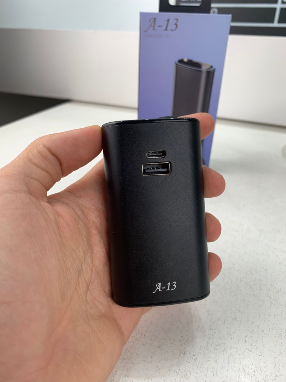 Écouteurs Sans Fil VALDUS A13 TWS 3EN1 avec Boîtier de Charge 1000mAh et Allume Ci-gare Intégré- سماعة لاسلكية وباور بانك مع مشعل