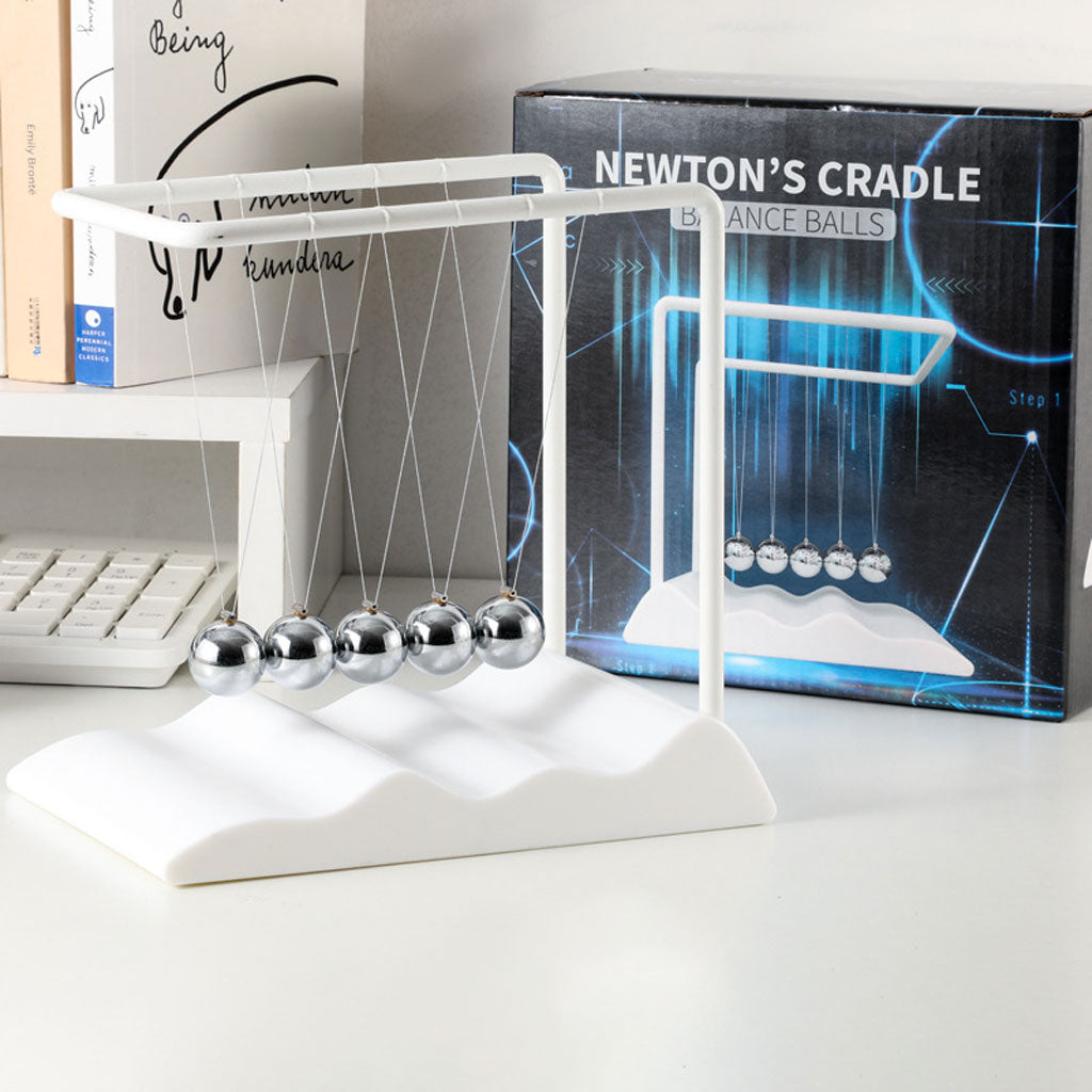 Pendule Newton Balls d’équilibre une décoration classique