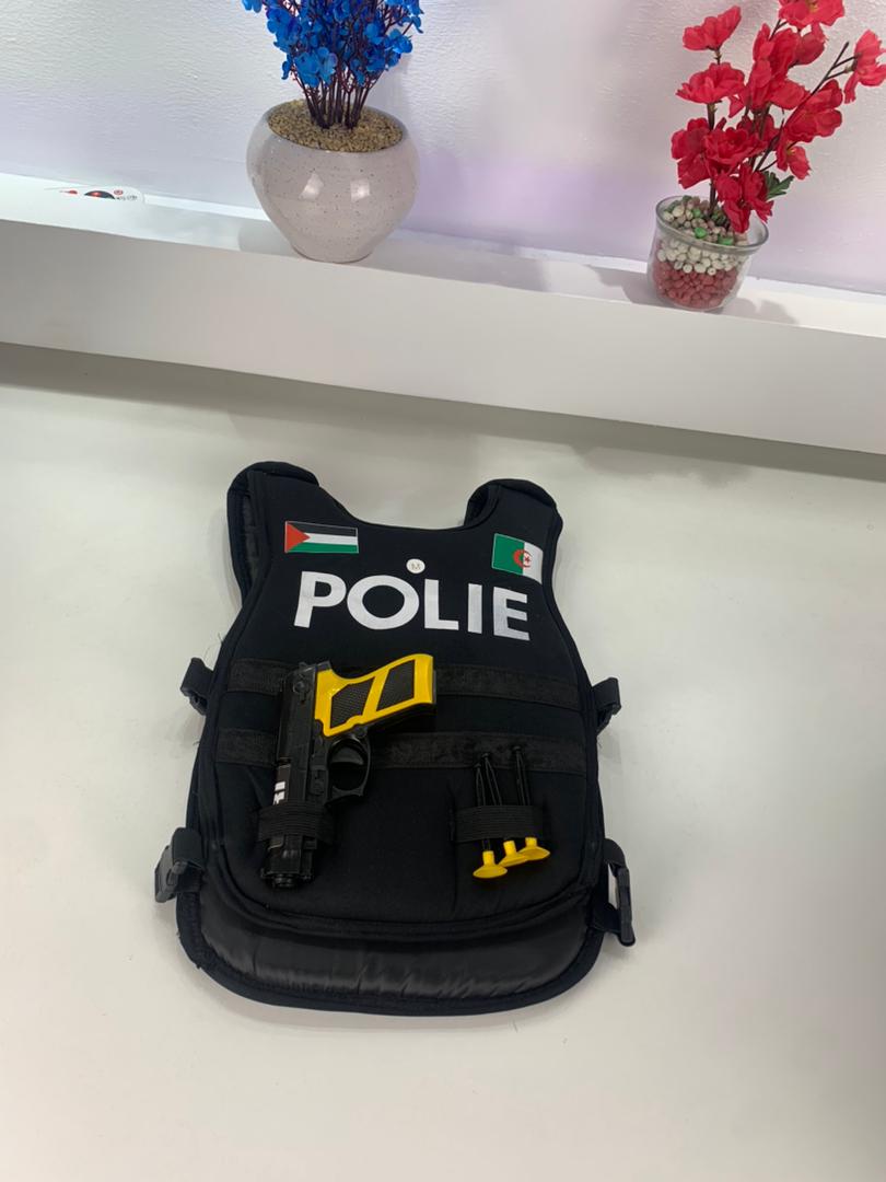 Gilet de Police pour Enfant avec Accessoires – بدلة الشرطي الصغير