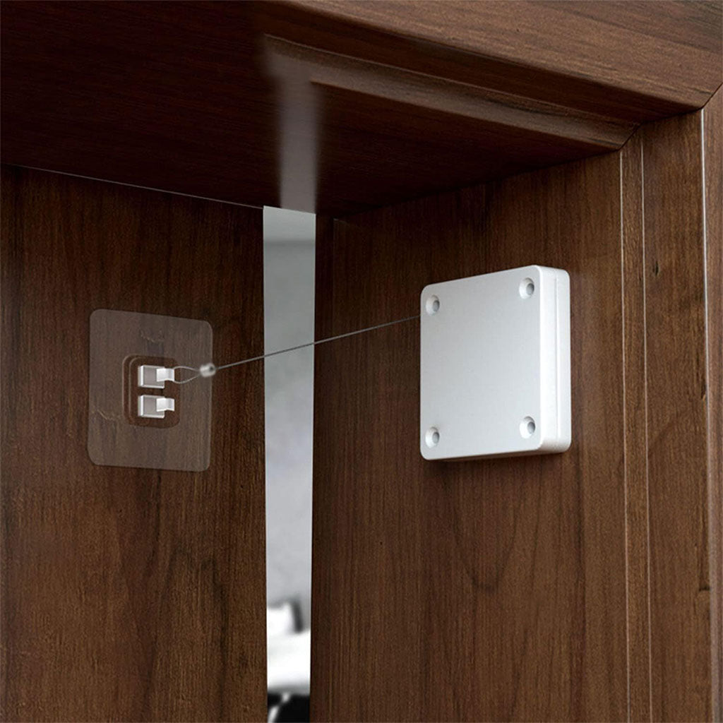 Ferme-porte automatique sans perforation – أداة غلق الباب أوتوماتكيا