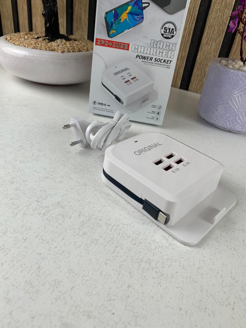 Station de charge rapide universel multiports 4 USB avec Cable Type-C – شاحن متعدد المنافذ