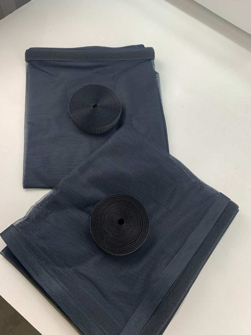 Pack  Moustiquaires Pour Fenêtre et 1 Moustiquaire pour porte avec fermeture magnétique