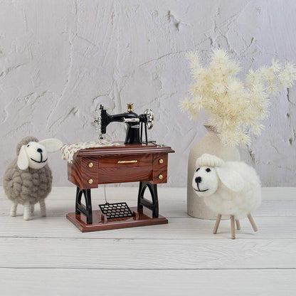 Boîte à Musique Miniature Machine à Coudre – ماكينة خياطة موسيقية