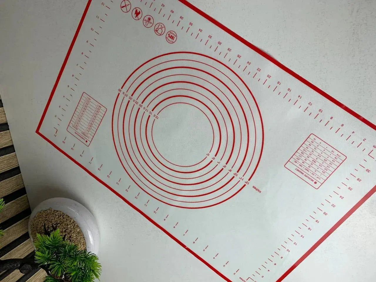 Tapis de pâtisserie en silicone avec graduations pour étaler la pâte – بساط تحضير الحلويات