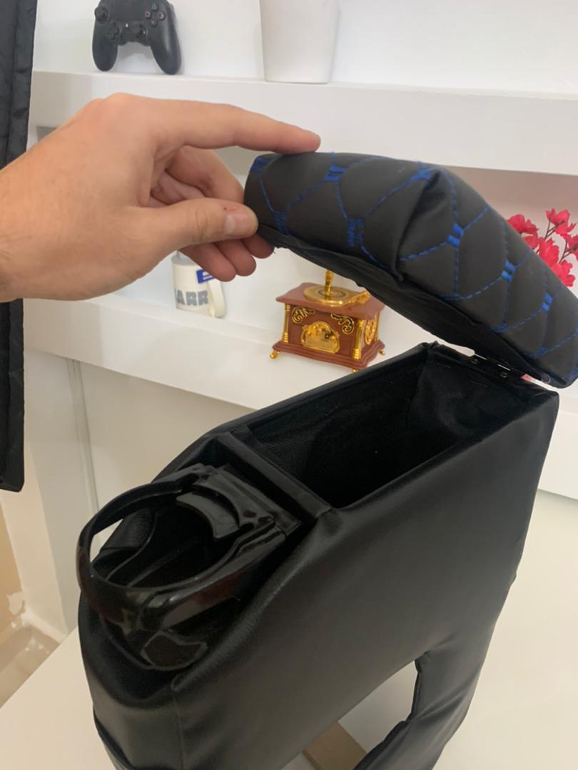 Accoudoir de Voiture Universel avec Rangement et Porte-Gobelets 40x30x11cm – مسند ذراع للسيارة مع تخزين وحامل أكواب