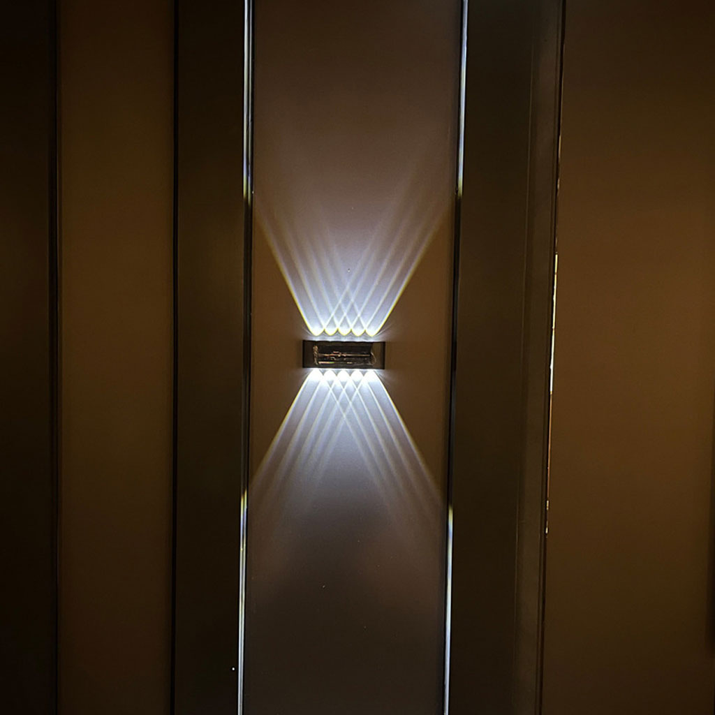 Lampe-Solaire-Murale-8LED-avec-D-tection-de-Mouvement-Auto-1Pcs.png