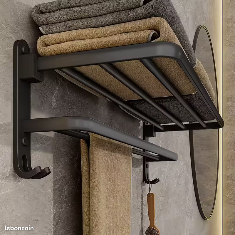 Porte-serviette mural pliable en aluminium Noir – خفيف، متين، ويعطي لمسة عصرية لحمامك